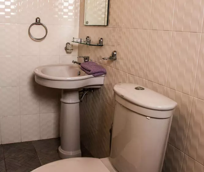 ベッドアンドブレックファースト Riverbank Bentota