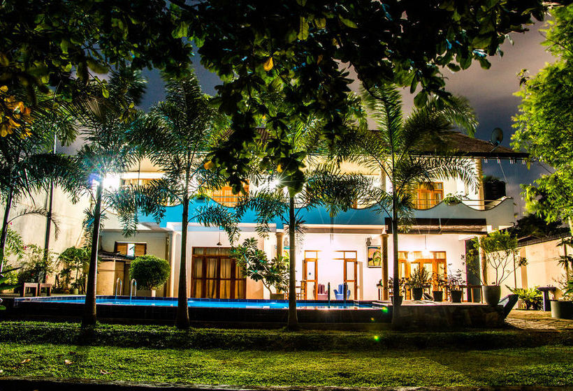 مبيت وإفطار Riverbank Bentota