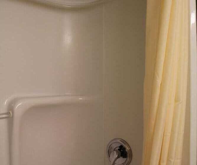 Glendenning Hall At Holland College