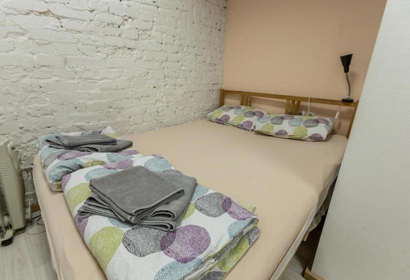 مسافرخانه Vozduh Mini