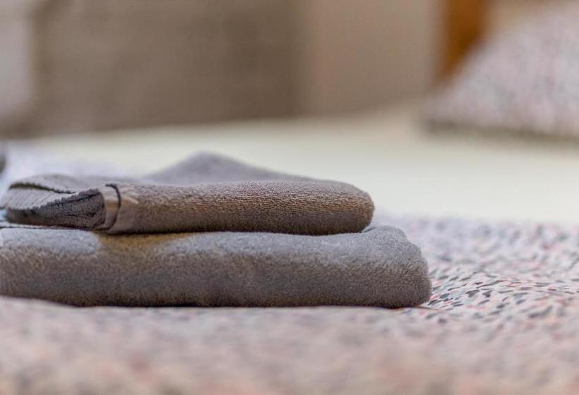 مسافرخانه Vozduh Mini