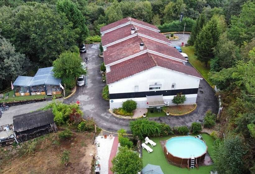 Отель Apartamentos Rock Star