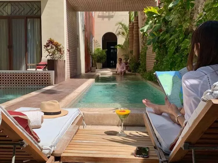 هتل Casa Italia Luxury Guest House  Adults Only