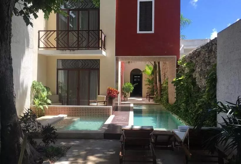 هتل Casa Italia Luxury Guest House  Adults Only