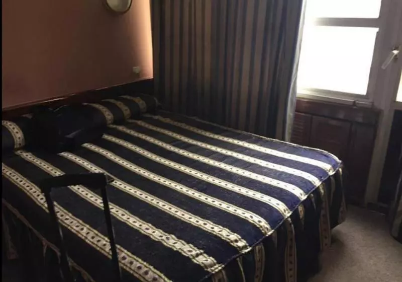 هتل De L'aeroport