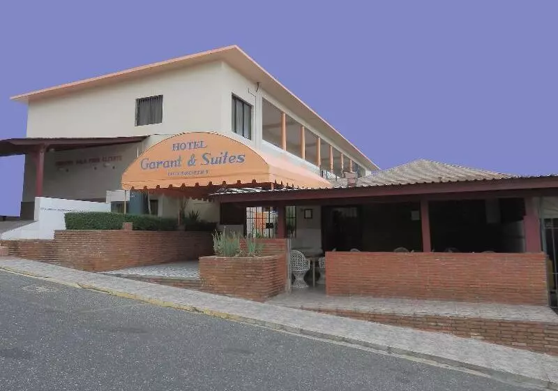 Hotel Garant & Suites