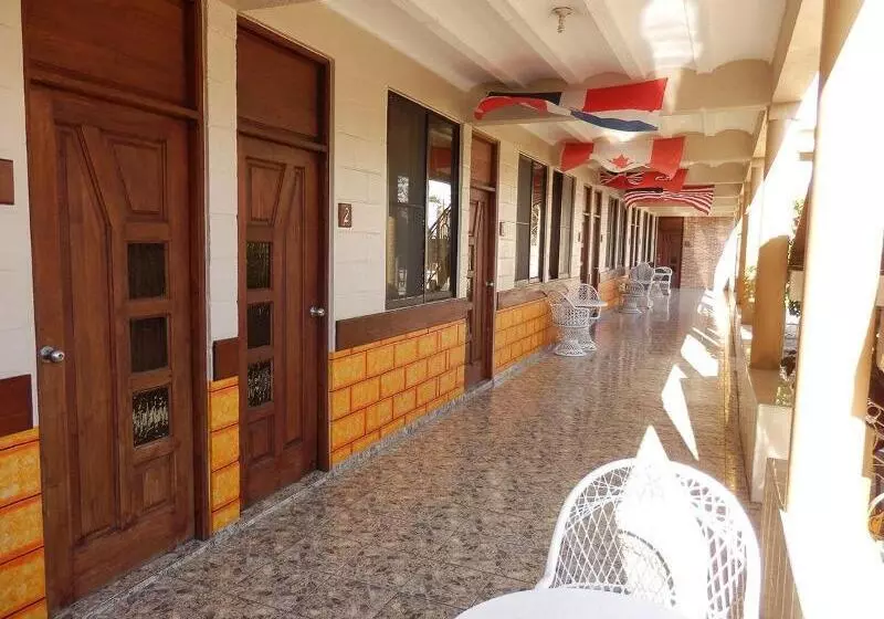 Hotel Garant & Suites