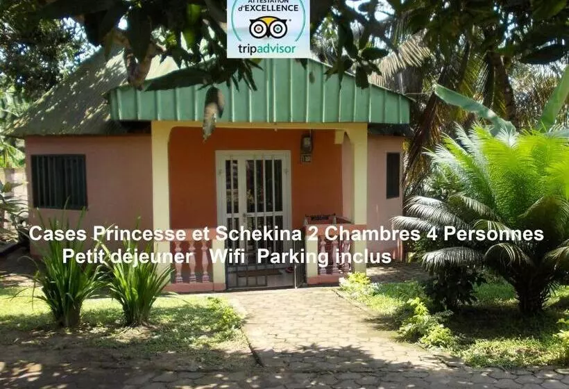 هتل Hôtel Restaurant Gites Kribi