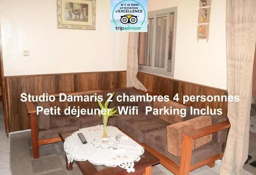 هتل Hôtel Restaurant Gites Kribi