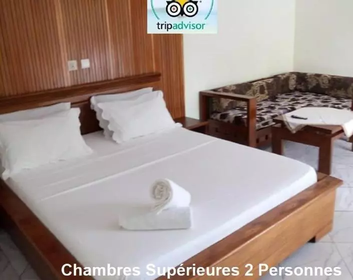 هتل Hôtel Restaurant Gites Kribi