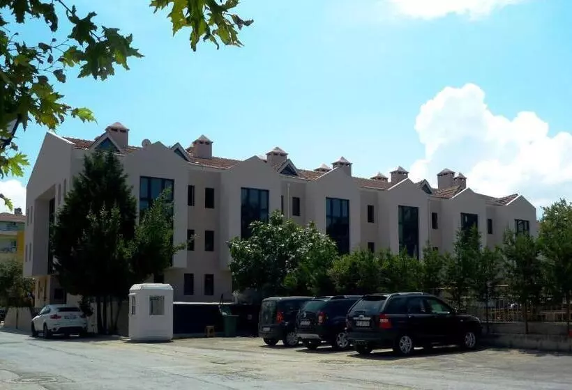 Montania Town Hotel Mudanya