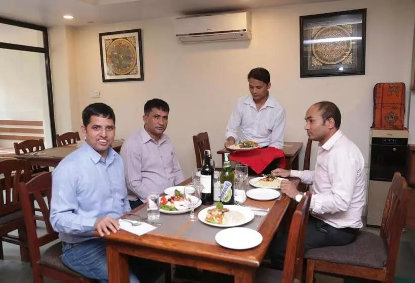 هتل Mums Home, A Classical Comfort