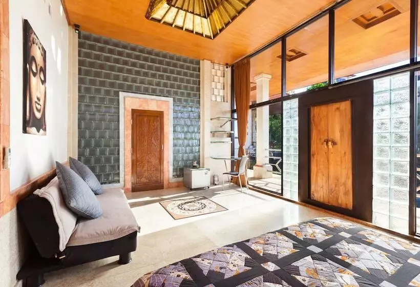 酒店 Puri Uluwatu Villas