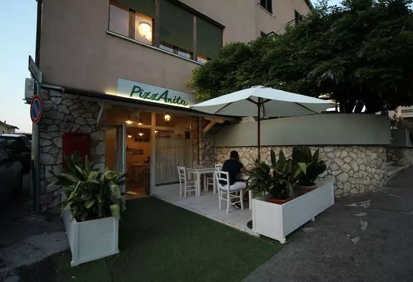 호텔 Ristorante Anita