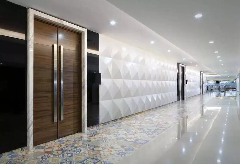 هتل Santika Kelapa Gading