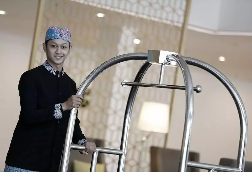 هتل Santika Kelapa Gading