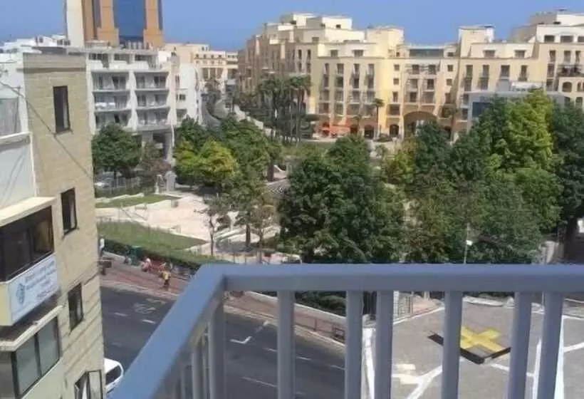 Hotelli Spinola