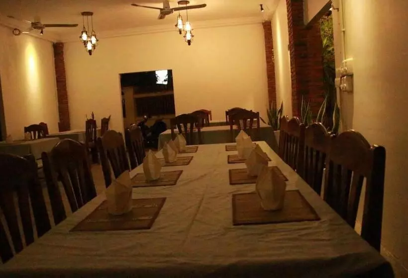 호텔 The Coconut House