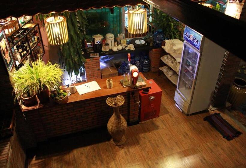 호텔 The Coconut House