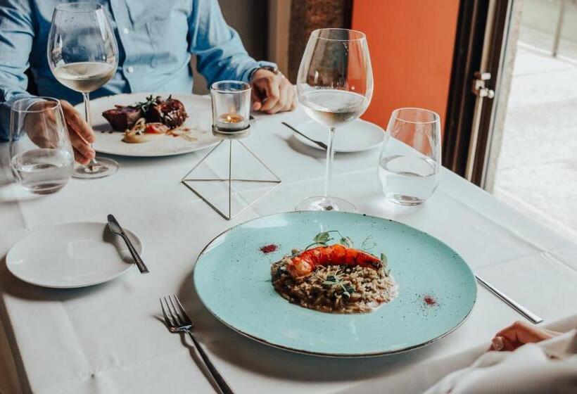 فندق Torre de Gomariz Wine & Spa