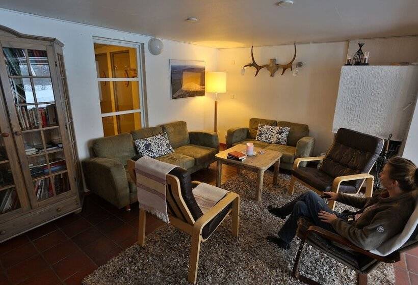 Отель Ylläs Lake