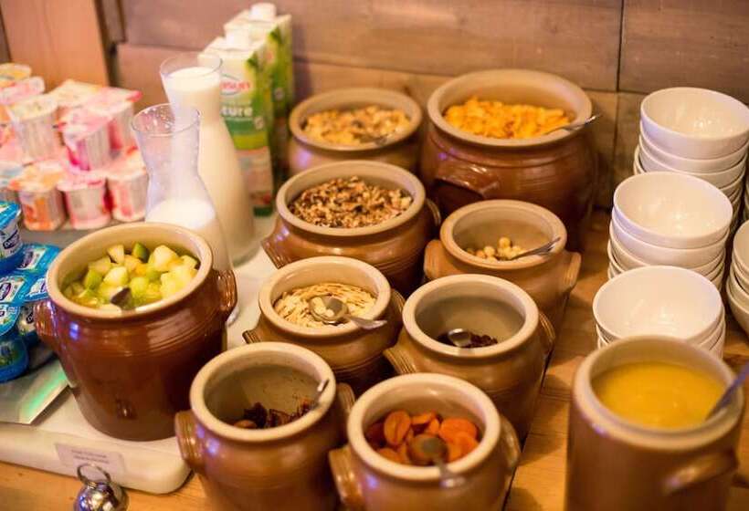 Langley Hotel Le Petit Prince