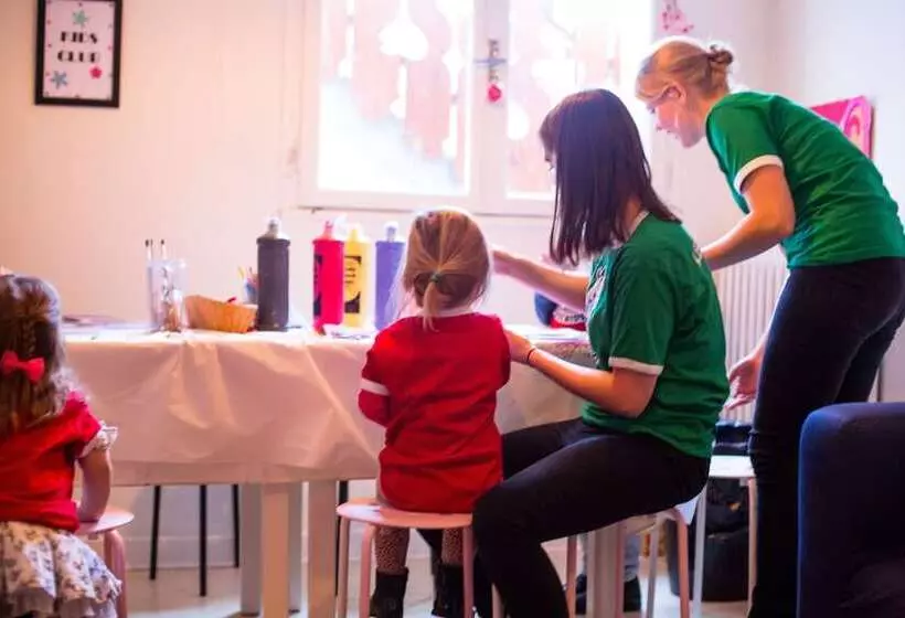 Langley Hotel Le Petit Prince