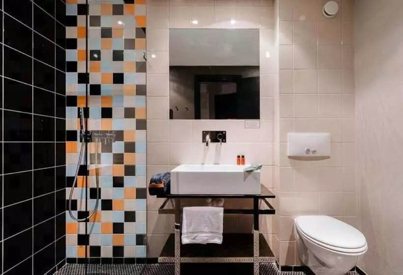 Langley Hotel Le Petit Prince