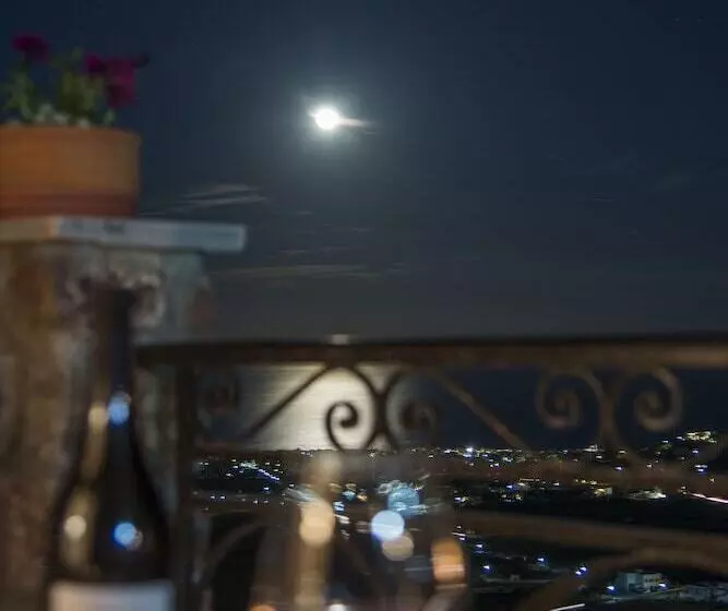 Morning Star Traditional Houses