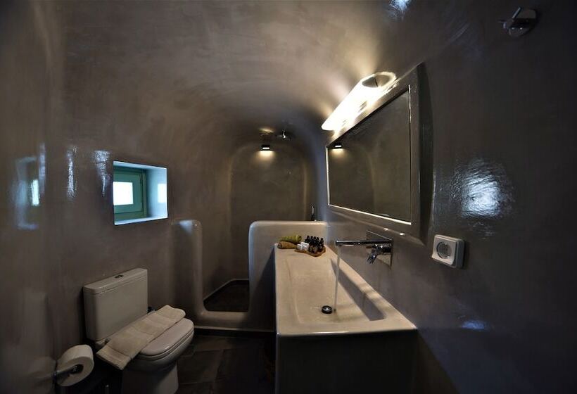 Morning Star Traditional Houses