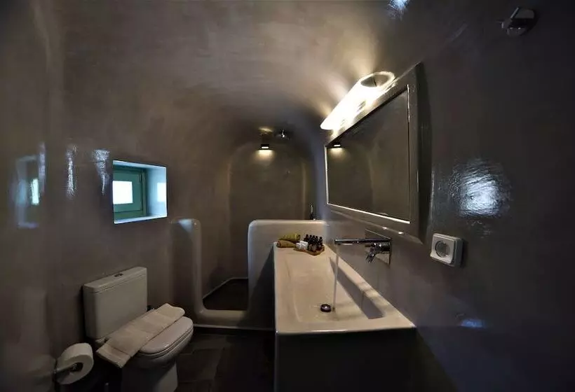 Morning Star Traditional Houses