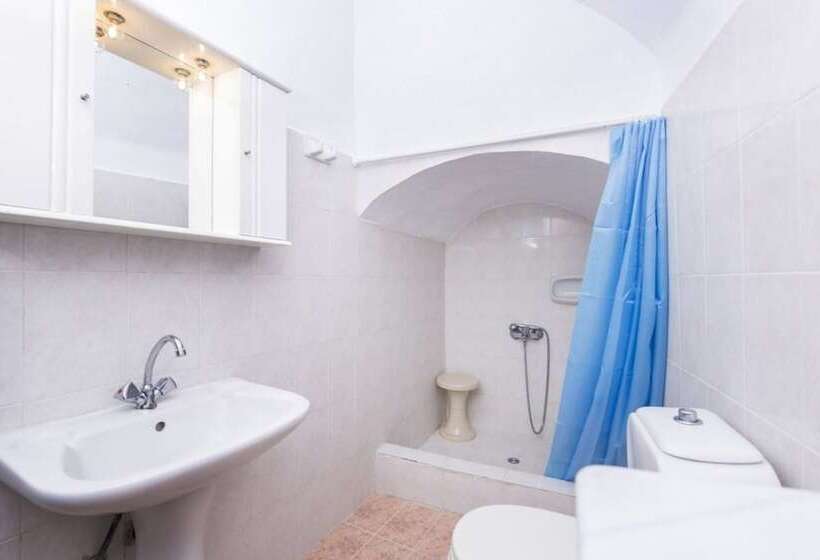 Morning Star Traditional Houses