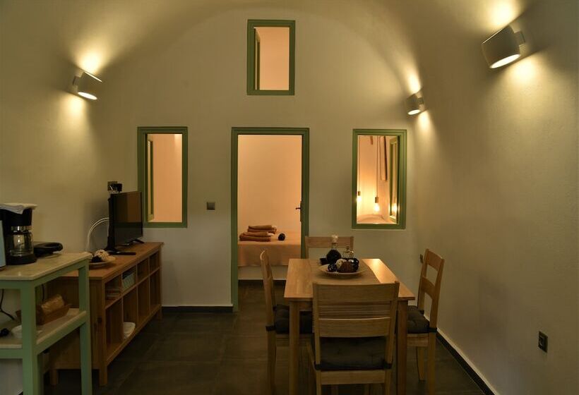 Morning Star Traditional Houses