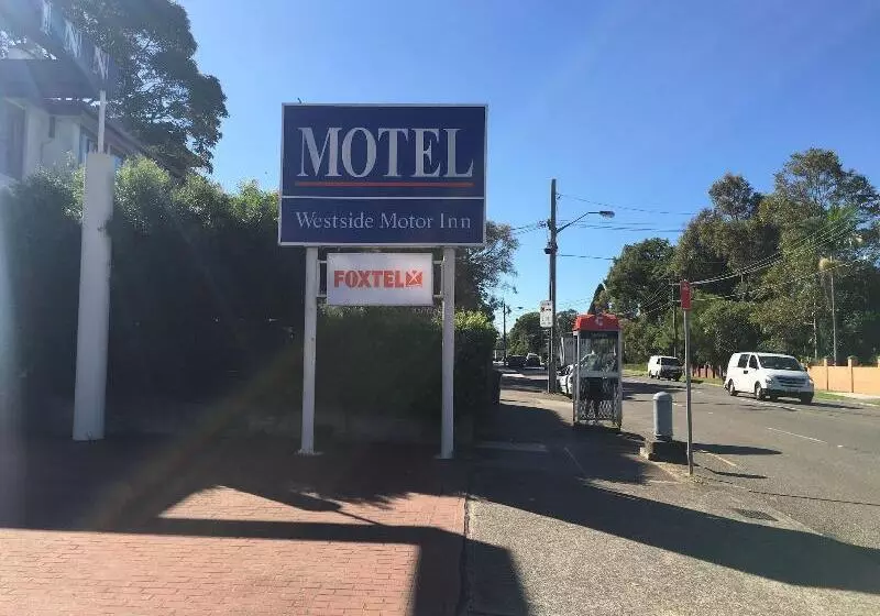 汽车旅馆  Westside Motor Inn
