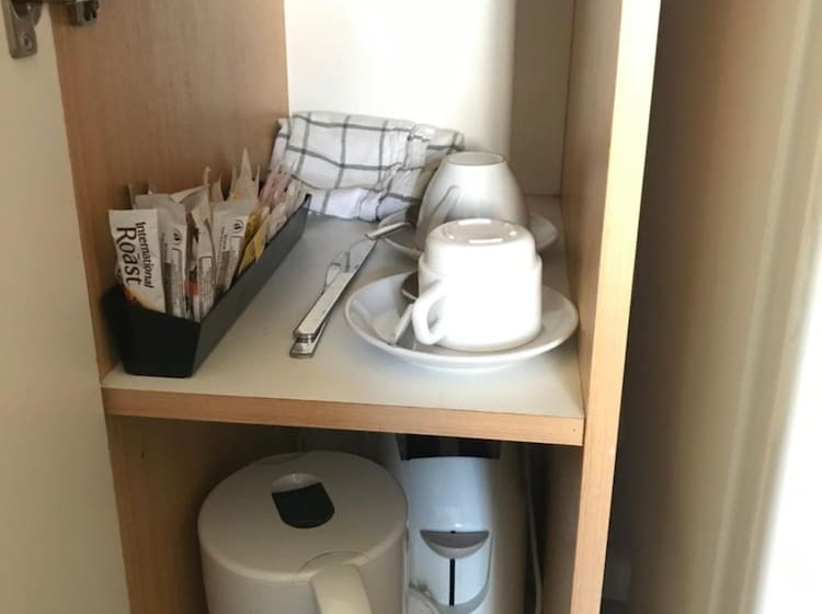 מוטל Westside Motor Inn