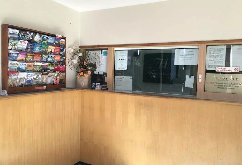 汽车旅馆  Westside Motor Inn