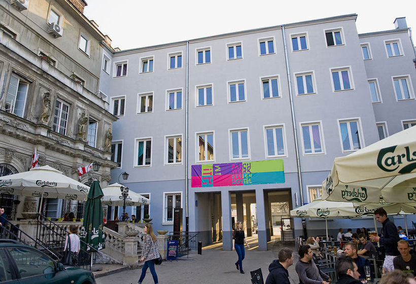 Patchwork Warsaw Hostel