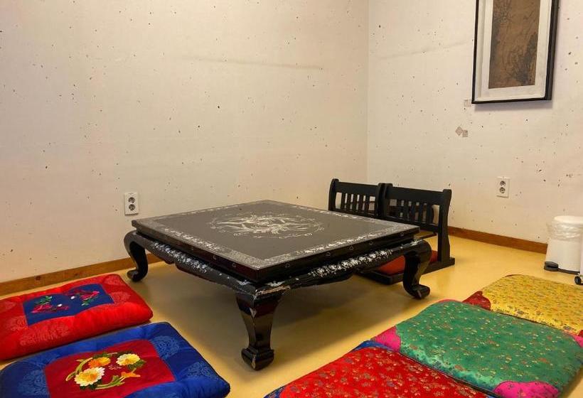 Pensão Hanok Eugene S House Dongdaemun