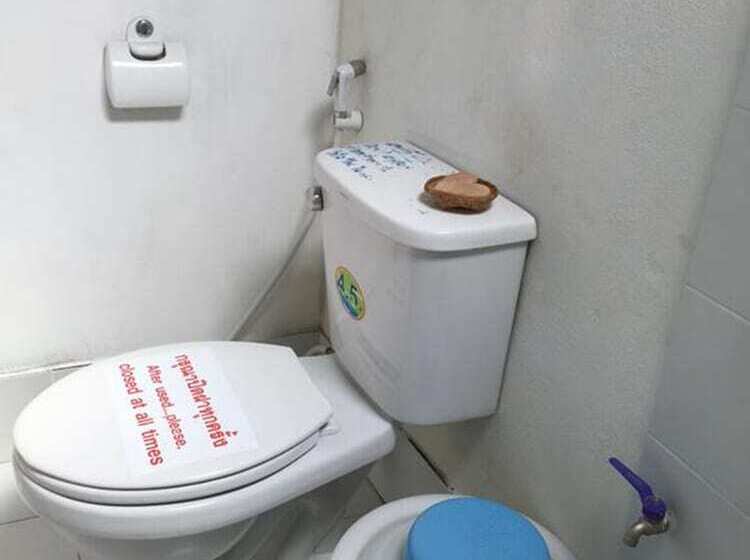 بنسيون The Little Lopburi Village