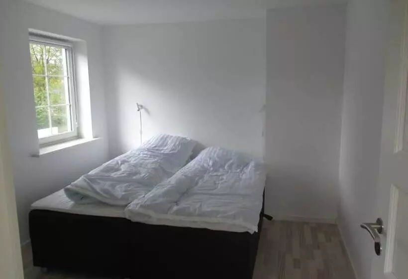 White House Hotel Apartments