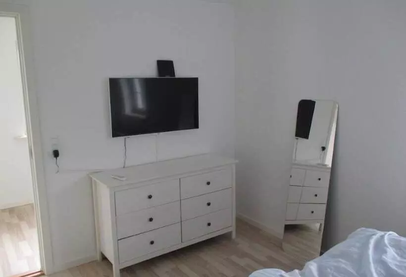 White House Hotel Apartments