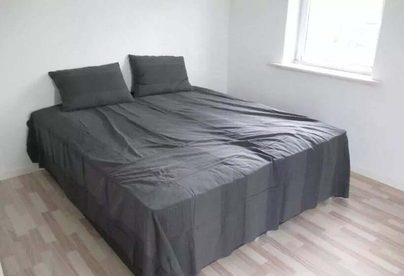 White House Hotel Apartments