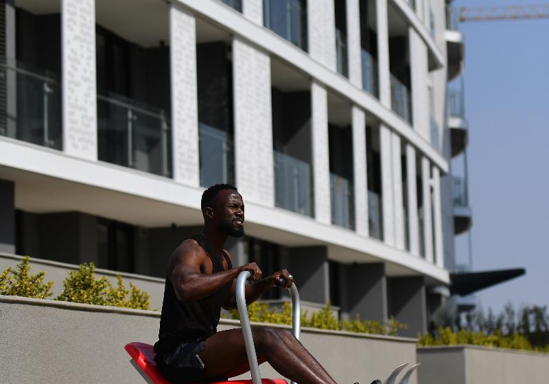 Отель Ellipse Executive Apartments