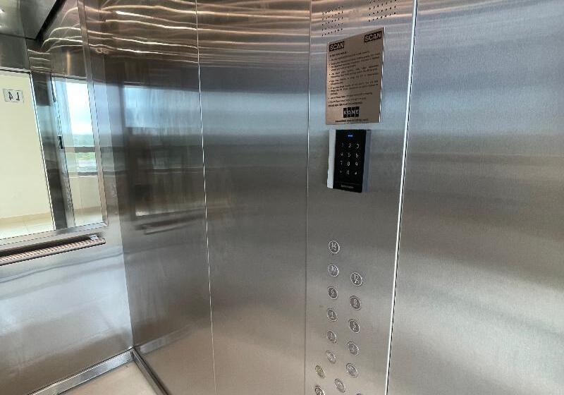 בית מלון כפרי Oceanfronts Apartments