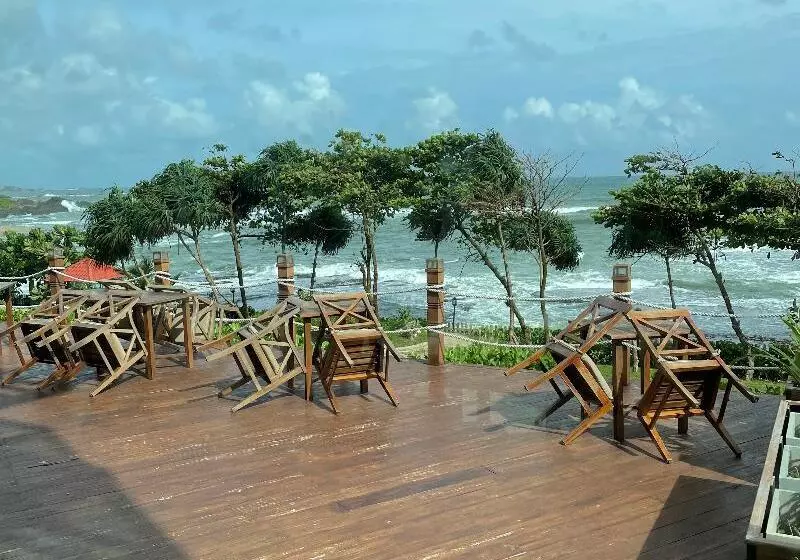 ホテル Oceanfronts Apartments