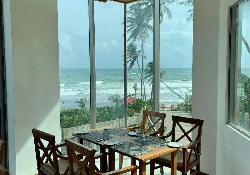 ホテル Oceanfronts Apartments