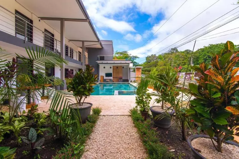 Hotelli Paradise Bay
