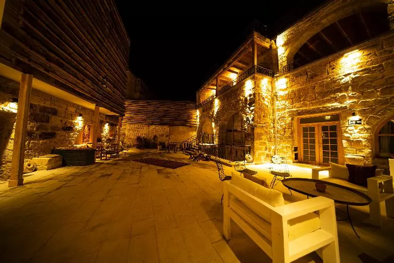 Hotelli Pinhan Cave Suites
