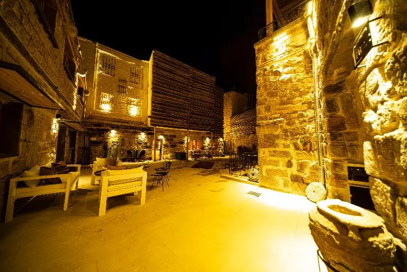 Hotelli Pinhan Cave Suites