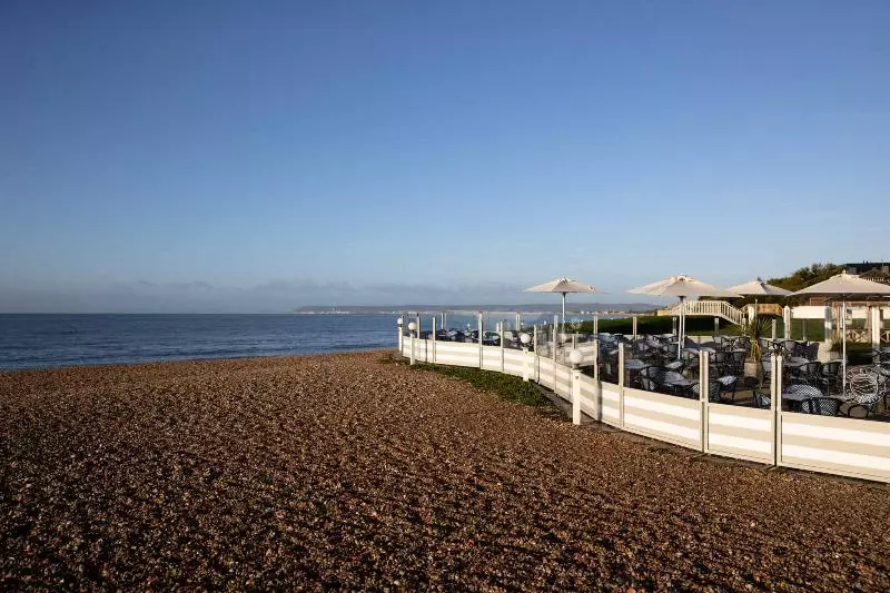 Hotelli The Relais Cooden Beach